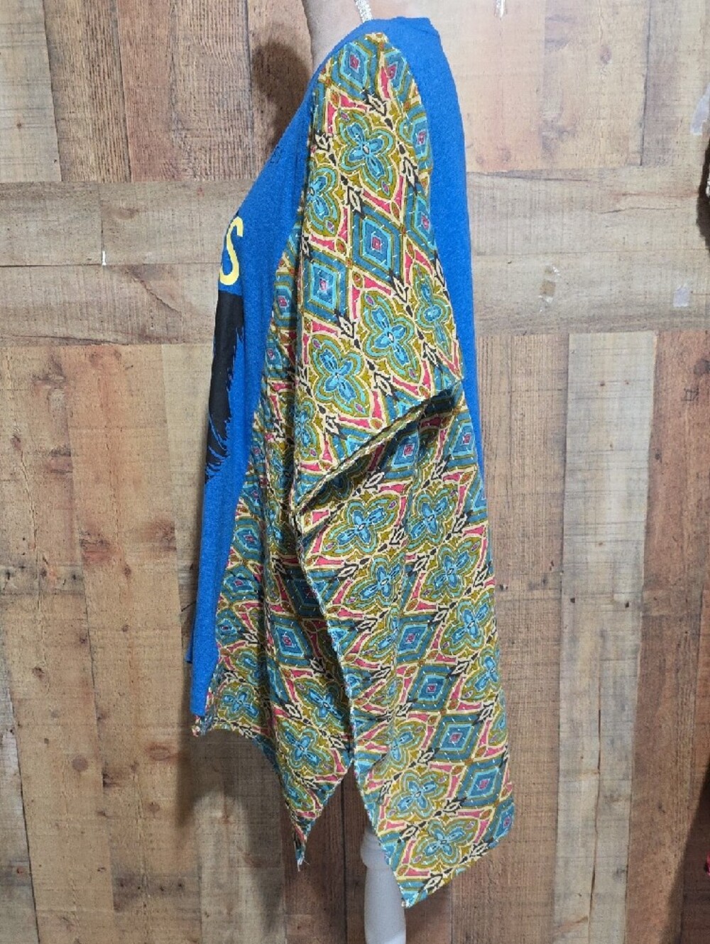Upcycled Blue Foo Fighters Graphic Tee – Kantha Poncho Sleeve - Picture 6 of 7